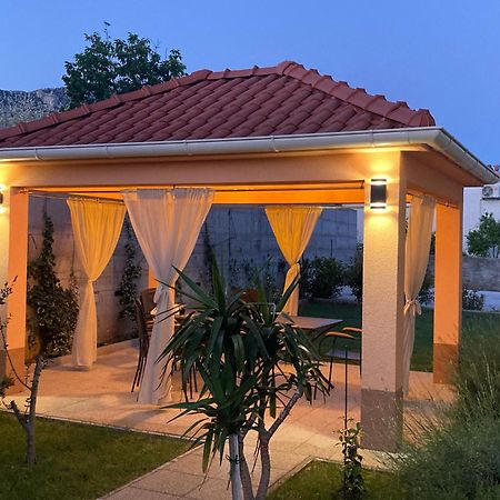 Apartment Vedran Kaštela Kültér fotó